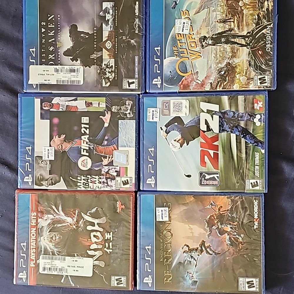 PS4 game bundle